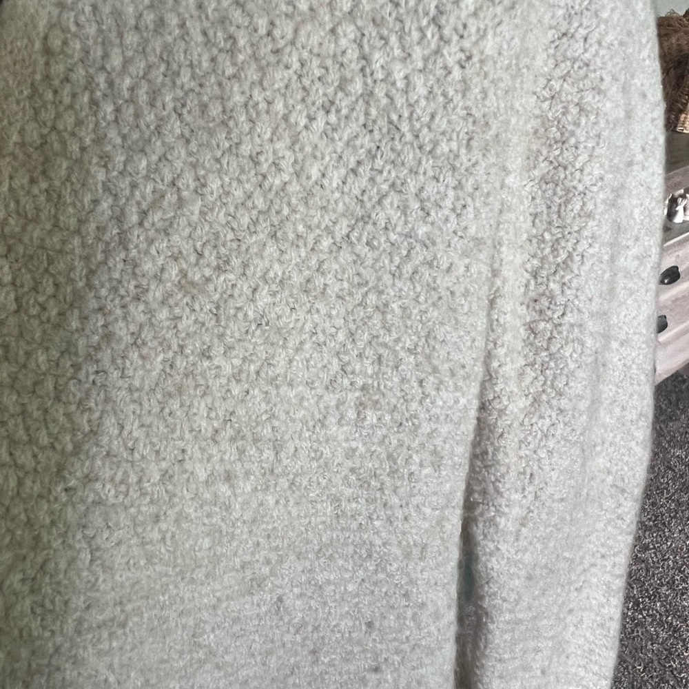 Brandy Melville Cream Open Cardigan - Picture 2 of 6